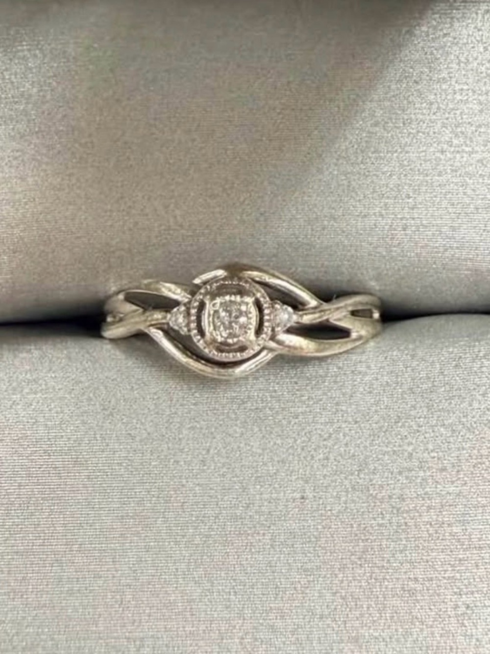 Sterling Silver Twisted Band Halo Ring with Center Stone